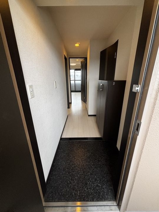 アレグリアの玄関