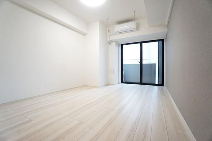 ALTERNA菊川IIの居間