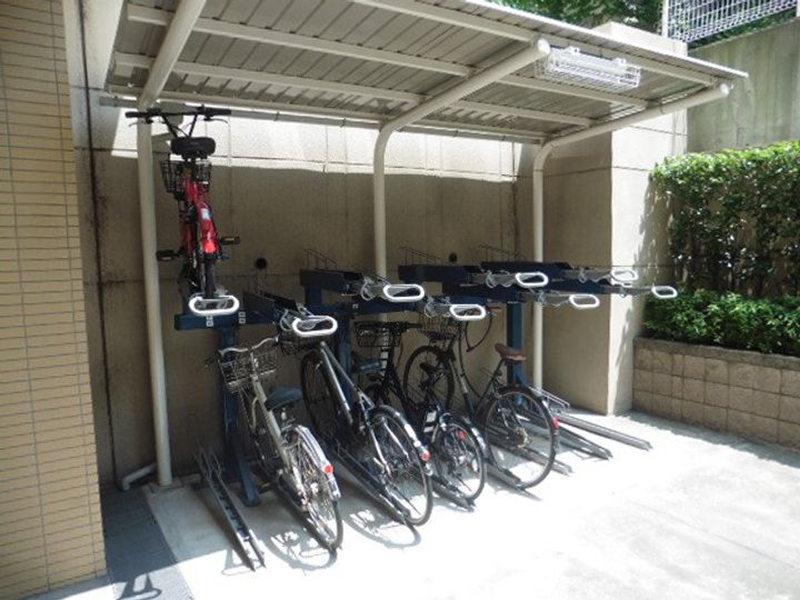 イニシアイオ西麻布の内装