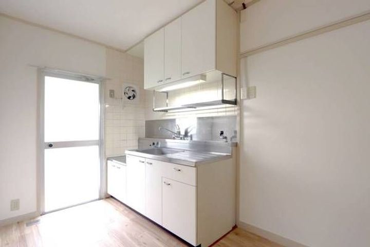 ビレッジハウス志染16号棟のキッチン