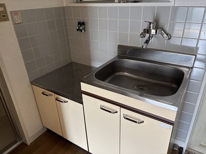 上原ビルのキッチン