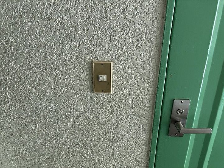 上原ビルの内装