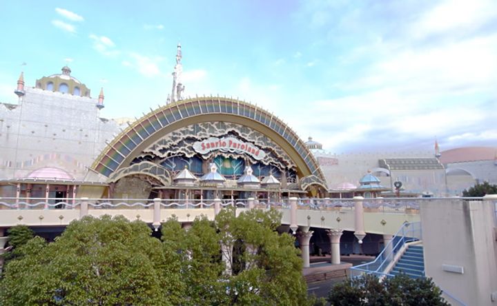 上原ビルの周辺