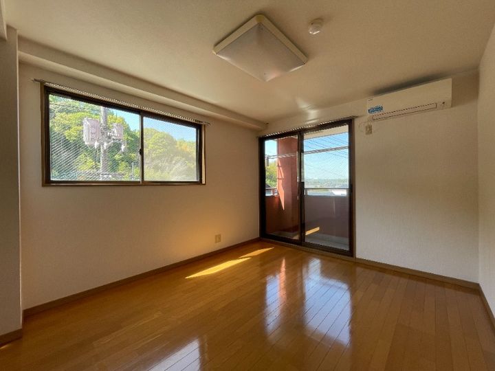 岡山県倉敷市二子(マンション)の賃貸物件の居間