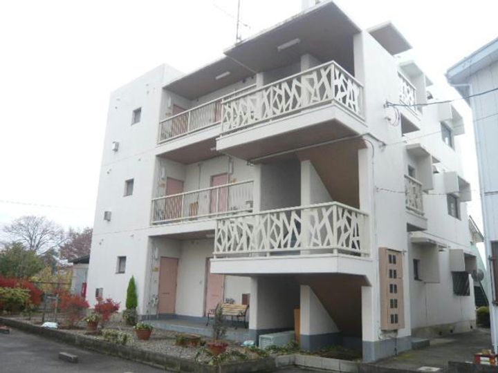 福島県郡山市安積4(アパート)の賃貸物件の外観