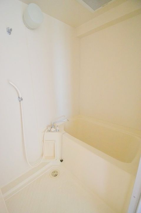 シャトーナカムラの風呂