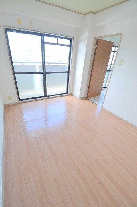 シャトーナカムラの内装