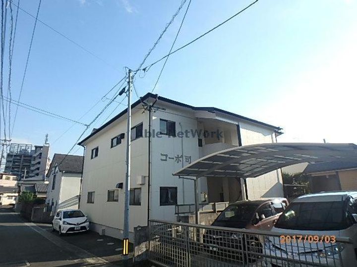 コーポ司の外観