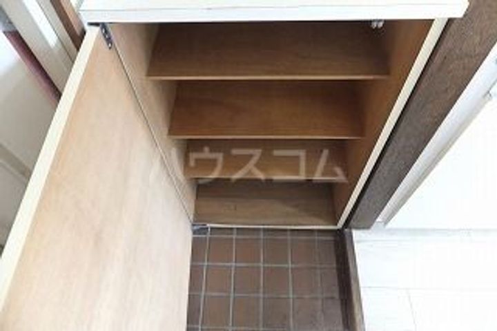 パークアベニュー八沢の地図