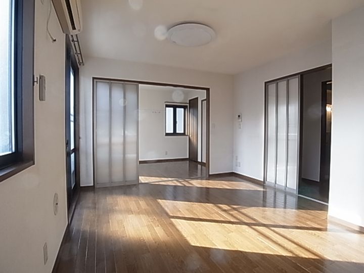 エリアール Bの居間