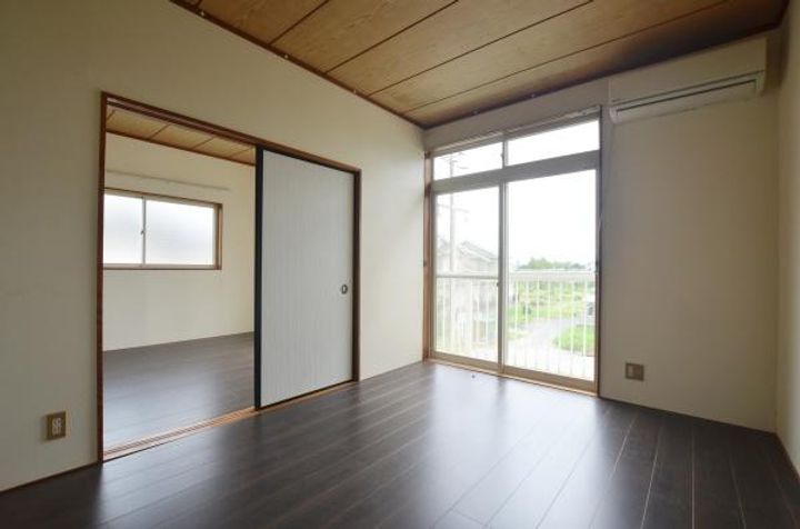 スコレー清名幸谷の内装