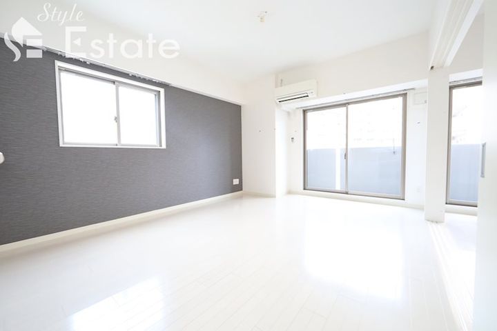 愛知県名古屋市中区千代田4(マンション)の賃貸物件の居間