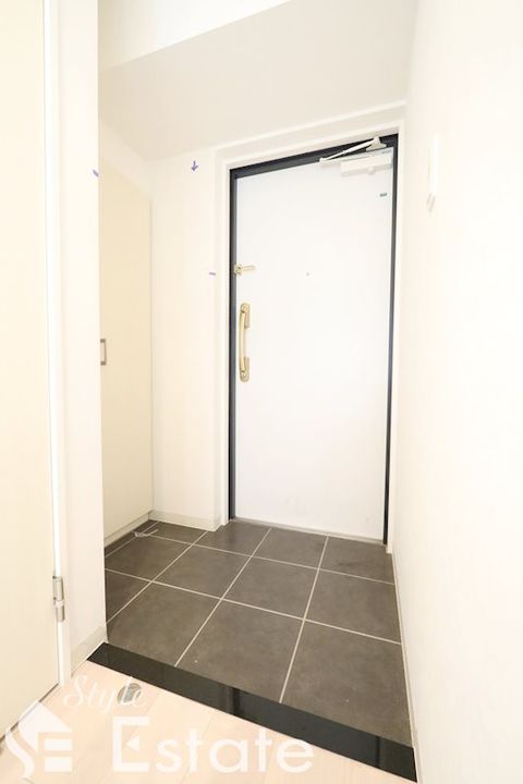 愛知県名古屋市中区千代田4(マンション)の賃貸物件の玄関