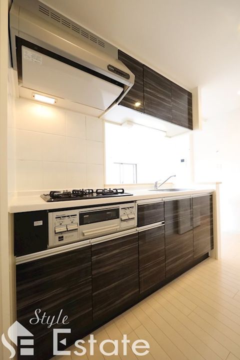 愛知県名古屋市中区千代田4(マンション)の賃貸物件のキッチン