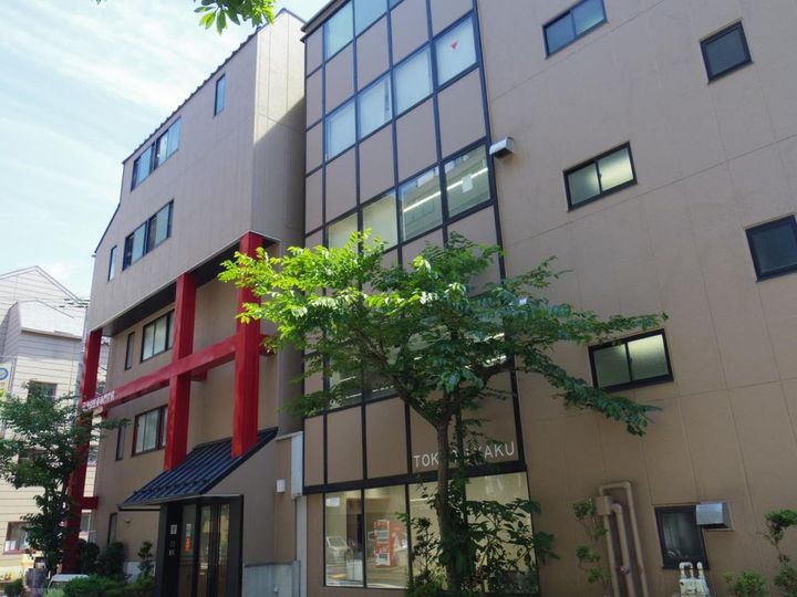 イーストアベニューの周辺