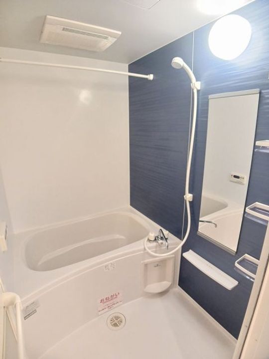 ベル・メゾン鶴市Aの風呂