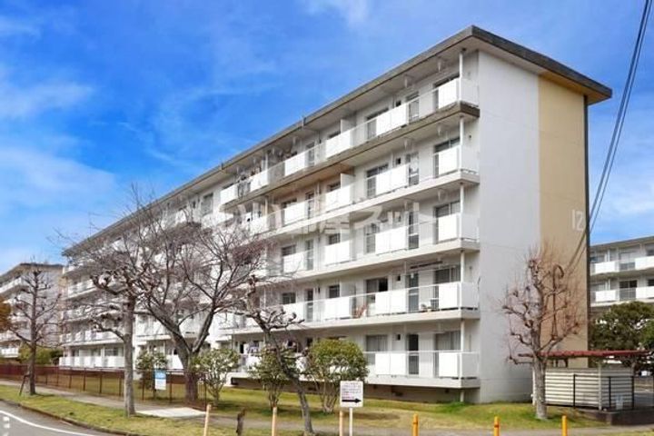 兵庫県三木市志染町西自由が丘2(マンション)の賃貸物件の外観