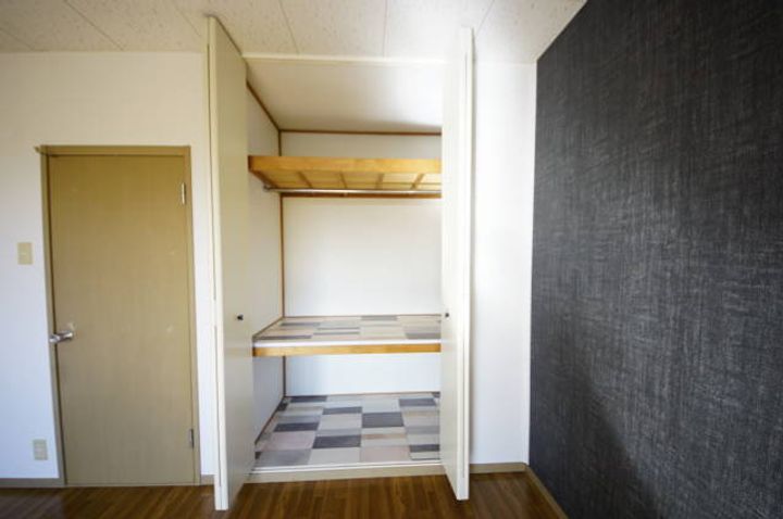 ハーベストハイツ201号室の内装