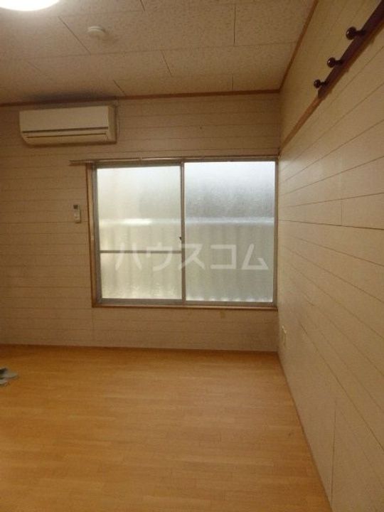 パレス弥生の居間