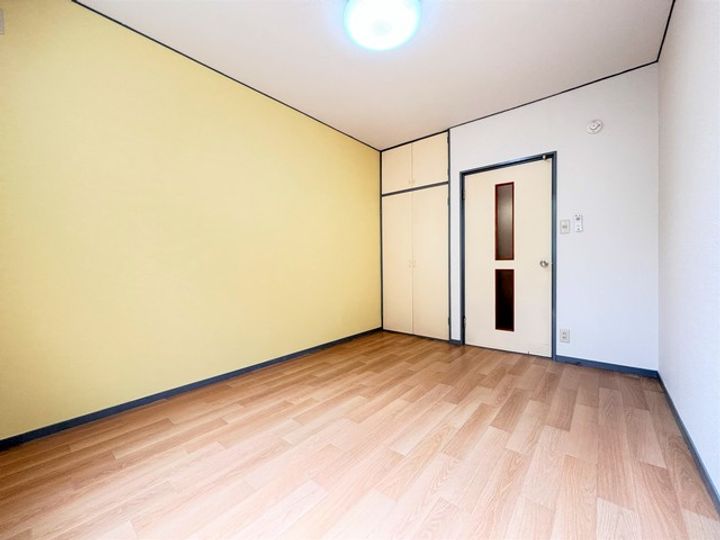 山手グリーンハウスIの内装