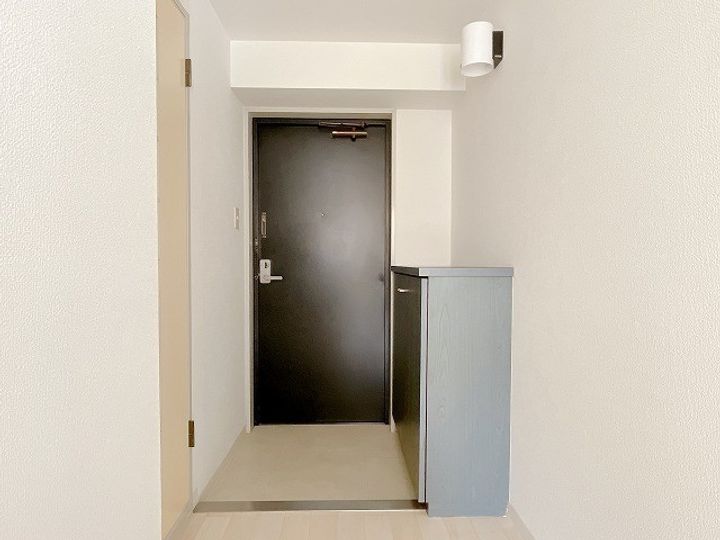 日宝グランディ中島の玄関