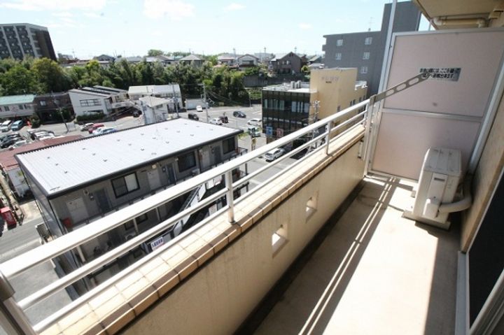 アンバサダの内装