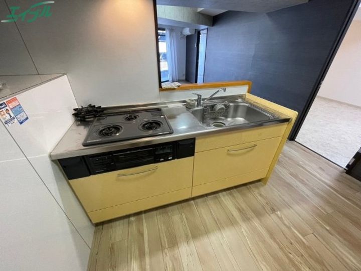 ウエストエンドビルのキッチン