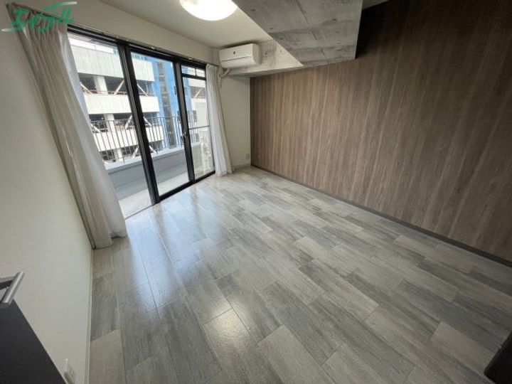 ウエストエンドビルの内装