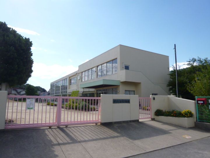 ゼフィールAの周辺