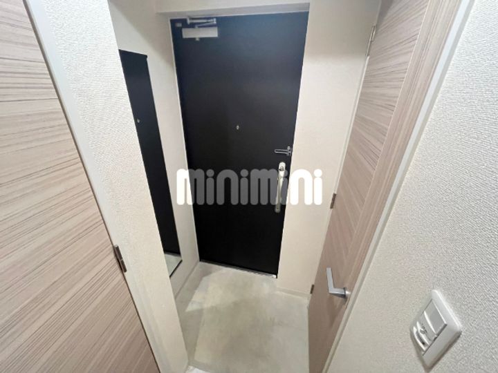 コムフラッツ湘南の玄関