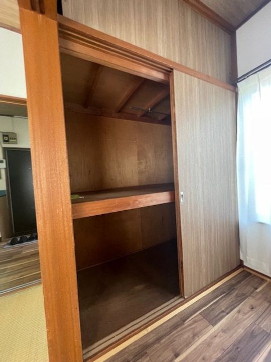 フォーシーズンの内装