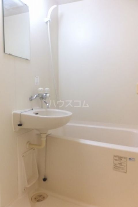 レオパレス下和田の風呂