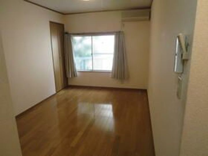 グリーンフラットの居間
