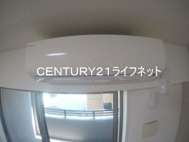 セイル江坂公園の内装