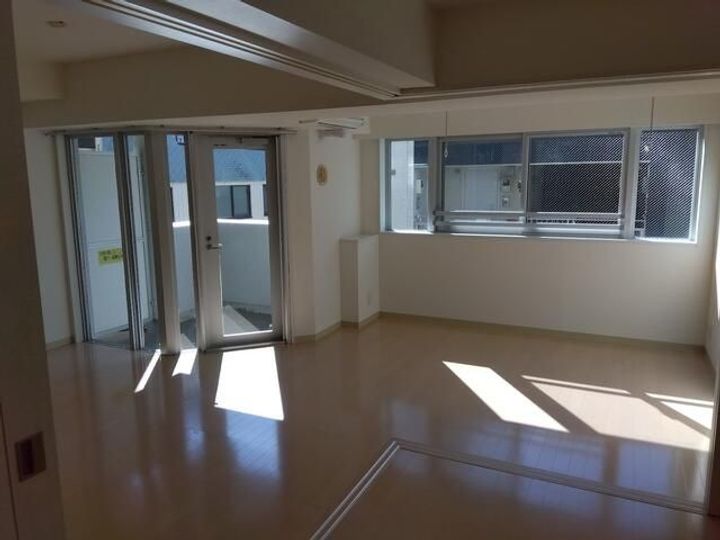 東京都品川区東五反田3(マンション)の賃貸物件の居間