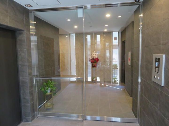 レ・ボヌール セシルの地図