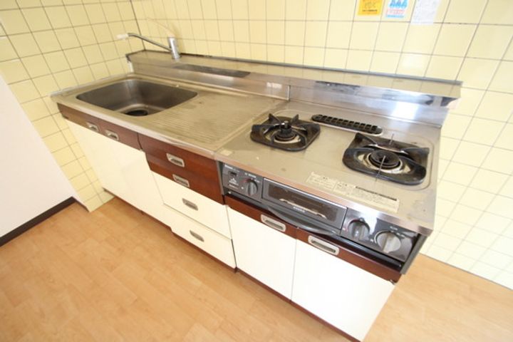シャルム柳ヶ丘のキッチン