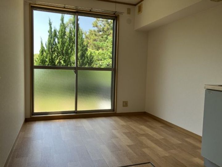 長崎県長崎市けやき台町(一戸建)の賃貸物件の居間