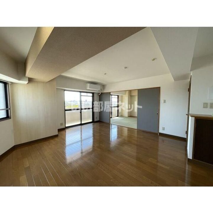 ヴィアーレマルフク南館の内装