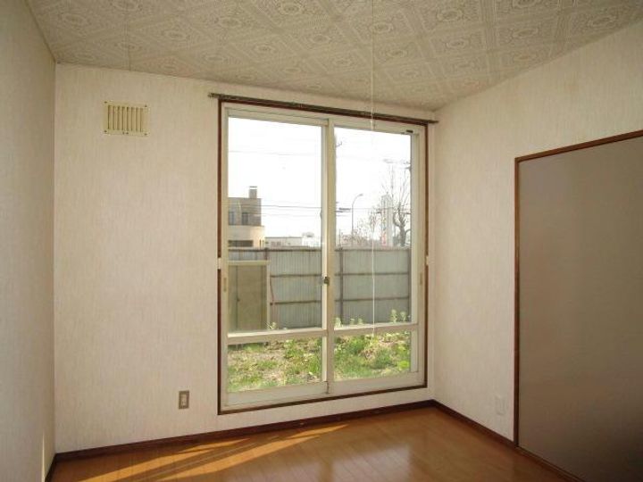 第一晴富ハイツの内装