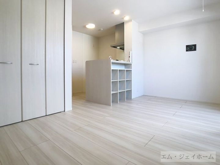 滋賀県東近江市八日市松尾町(アパート)の賃貸物件の居間