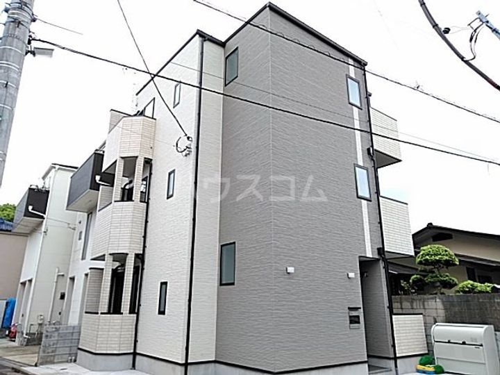 ハーモニーテラス青井VIの外観