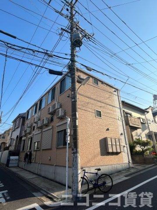 レジナ ヒルズの外観