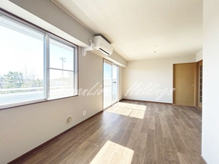 プライムガーデン湘南藤沢の居間