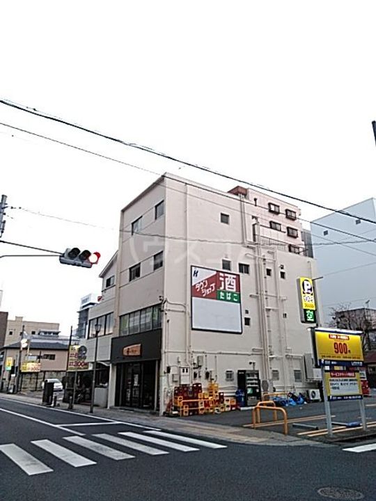 石川ビルの地図