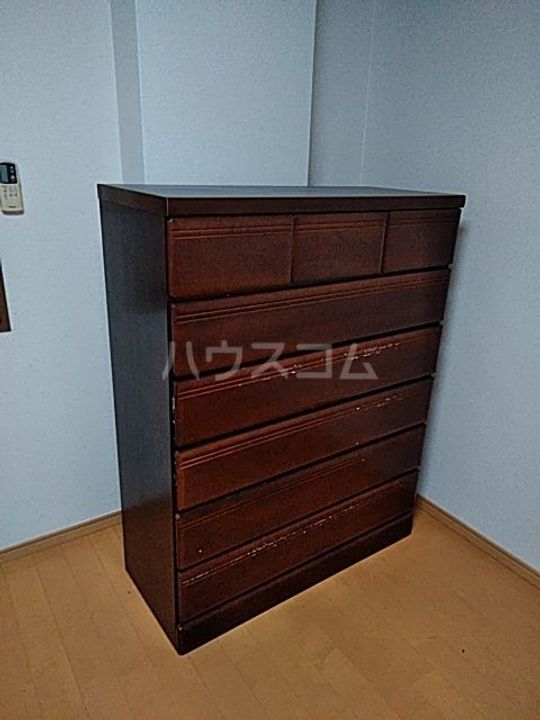 石川ビルの内装