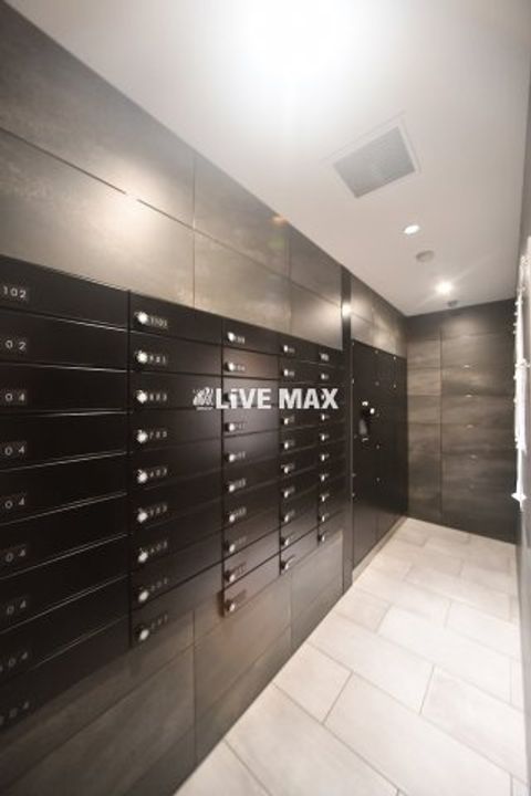 パークリュクス神田の内装