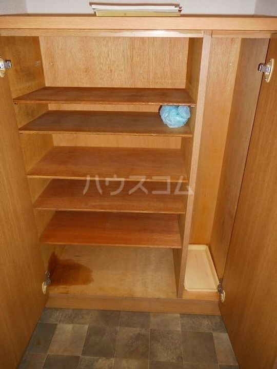 サクセス朝霞の内装
