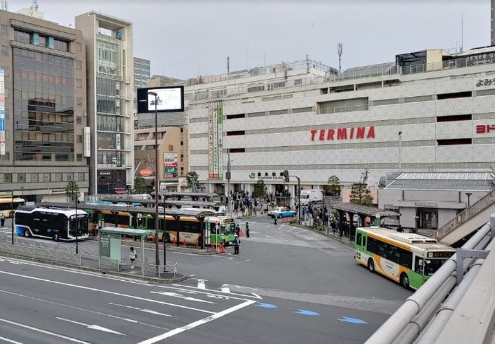 ファミールの周辺