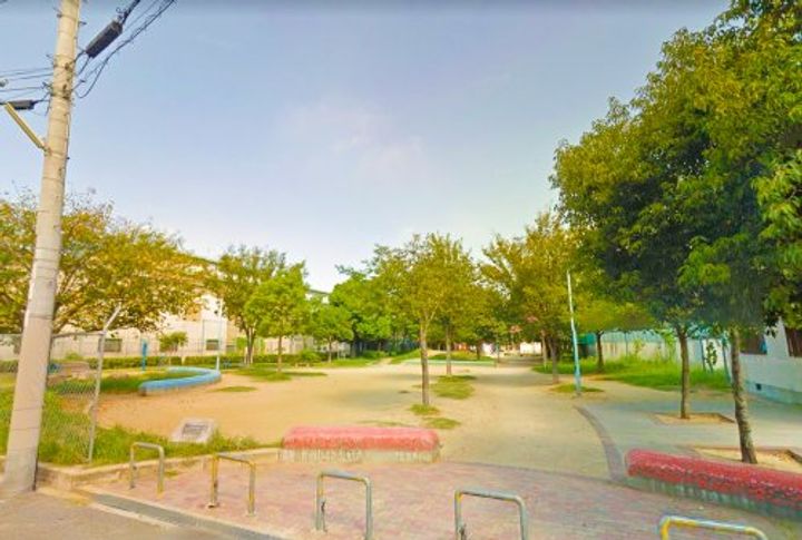 リアライズ玉出の周辺